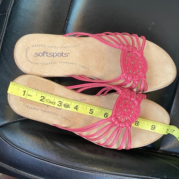Softspots Women's Pink Strappy Slide (7) Sandals - Picture 8 of 9